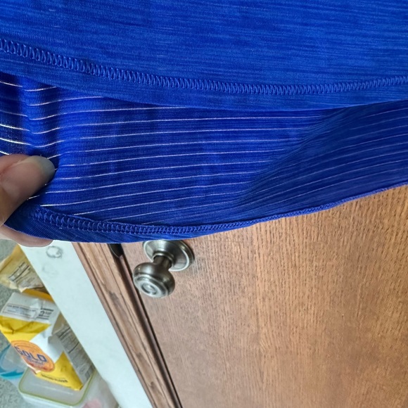 Athleta Tank Top Racerback Women’s Size XXS Shadow Stripe Blue - Picture 6 of 6